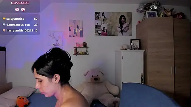 Veronikolsen- - Make me rub my pussy close to your face