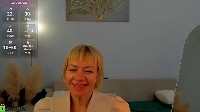 Ann_Annise - Spank my ass in Doga position 10 times