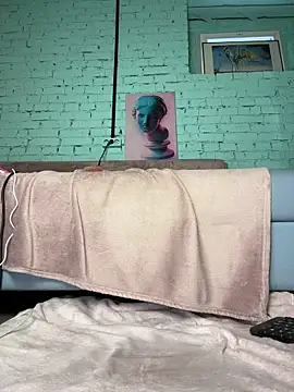 AllaTousNew - squirt on your face
