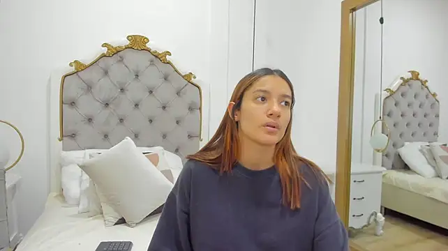 Skylerwhite02 - body oil naked