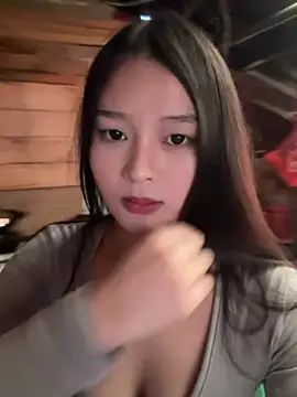 Xiaoxiong0508 - 乳夹nipple clamp
