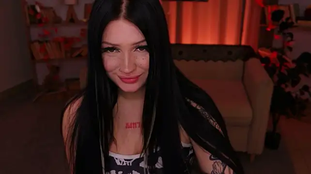 LisaaLiss - fake cum on tongue and lips