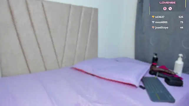 LiaLeee - PUSSY