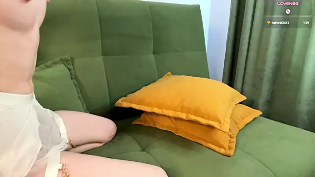 Velmessa - make me take off my bra for u