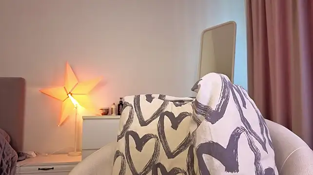 SmolCutie