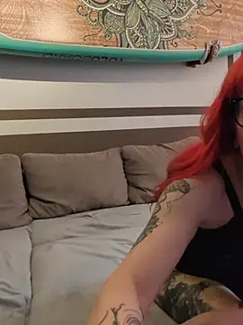 Ruby_Rebel - 5 min topless