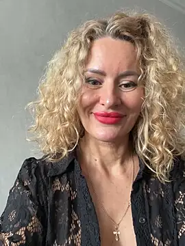 Tania201243 - Show tits♥️