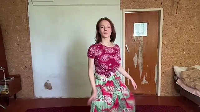 BrittanyLebowitz - Close eye contact