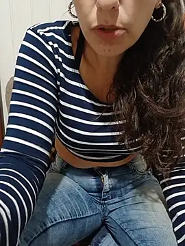 Lupita_sol - Masturbation dildo in pussy