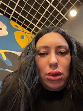 AdinaKan - BIG squirt💦💦naked show holes close