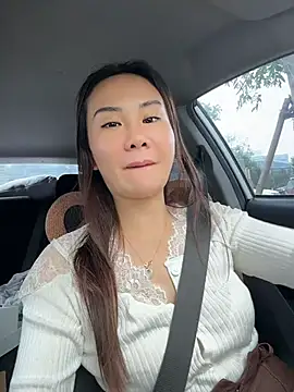 Yioyio-666 - jj抽插1分钟，最后完成任务可得小粉控制1分钟