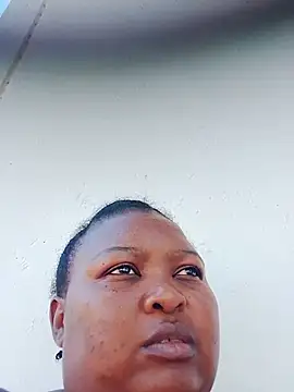 Hellenao - I'm new here welcome me babe
