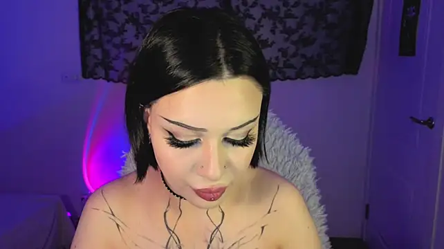 IamLuna2006 - fuck my pussy with finger