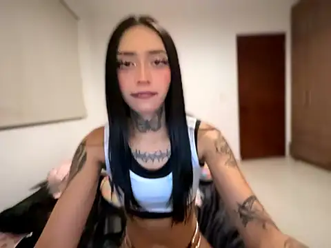 JIORYOvO - Fingers and naked 🦇🖤