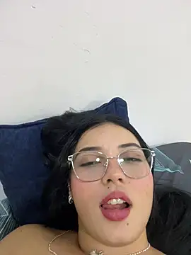 Julianne_valerin - GOTICS MILK BOOBS