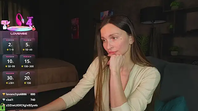 Beatrice_Brice - Peek under the skirt