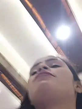 Raseeli_bhabhi1 - Boobs sucking