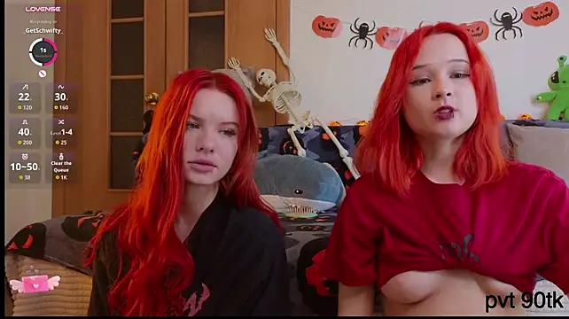 Mary_uw - anal plug + spank ass