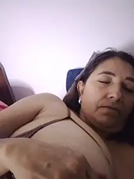 Cachonda69- - Masturbacion con vibrador y dildo...😈😈
