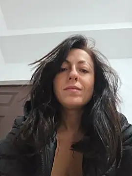 Risky_woman - IN PUBLIC PARK. .NAKED BIG CUM