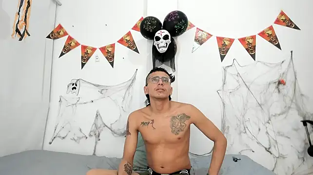 Ashley_girl_queen - SUCK TITS HARD XX 4 MIN