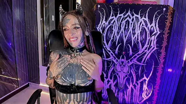 Lucy_Doll8 - deep throath very very hard