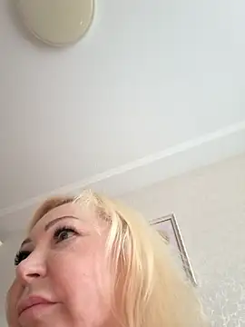 MilaLoveX