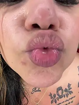 MadissonFord - big squirt for you 🔥😈💦💦💦