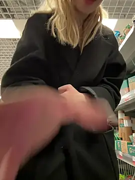 Michelle_lovique - MAKE MY NAUGHTY PUSSY SQUIRT RIGHT HERE!