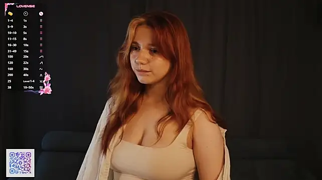 IlianaGoller - 🥵Hand in panties🥵