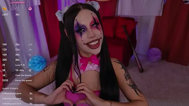 Venomeowww__ - ahegao with milk on lap