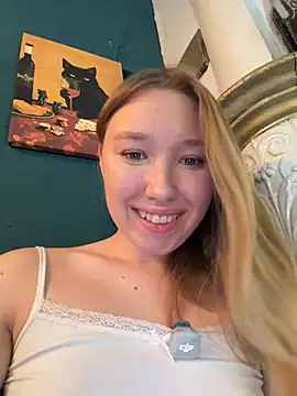 -NaughtyAngel- - PUT HAND IN PANTY AND RUB CLIT IN CAFE