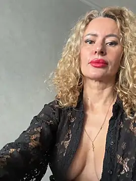 Tania201243 - Show tits♥️