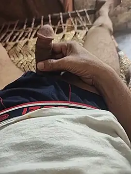 Reshma_sexy_couple - Cum in boobs reshma