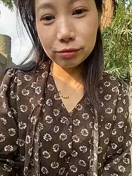 ChunMei - 大厅全裸2分钟