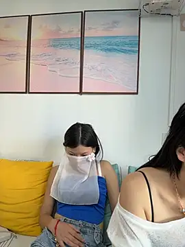Xixi2881 - 妈妈裸体拿外卖
