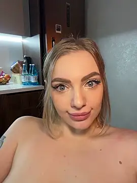 HugeBoobsAlice - FONTAN SQUIRT WITH LUSH IN ASS