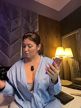 CleoLangley - 💋 Slow & Sexy Body Tease