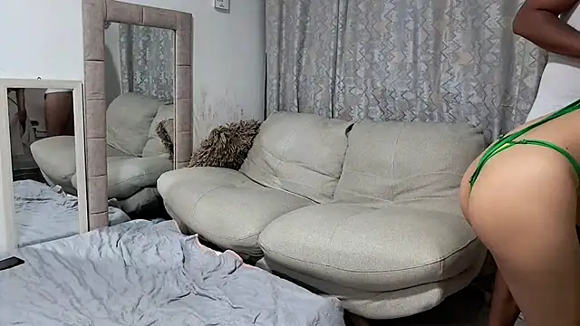 Pineappleflipped - PLUG ANAL