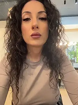 BeckyShineX - Kiss Me With Your Tips 💋
