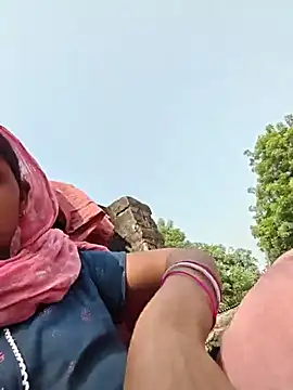 SIMRAN_SINGH07 - Pussy sucking in public 2min ♥️💋❣️