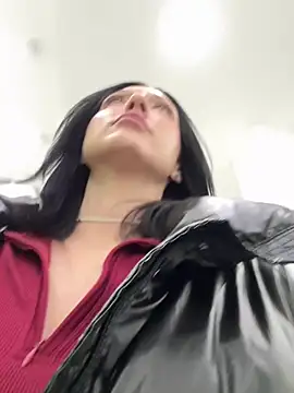 RoxySantaMonica - Incinerate PussyDildo+SprayOut HotSquirt