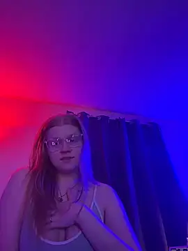 Aidowned - FULL PUSSY BLAST BY HER FULL CREAM VIDEO
