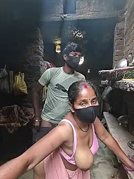 SIMRAN_SINGH07 - Pussy sucking in public 2min ♥️💋❣️