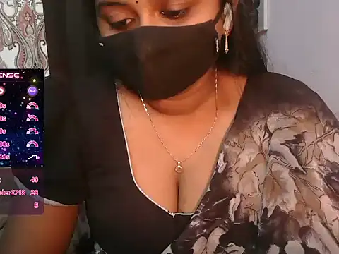 Pavani-Darling - ice on boobs in 5 mins
