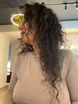 BeckyShineX - Kiss Me With Your Tips 💋