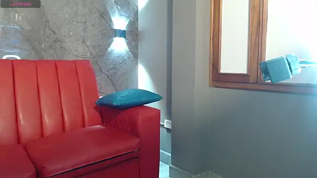 Sandra_violet1 - show tits + rub nipples
