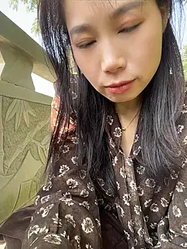 ChunMei - 大厅全裸2分钟