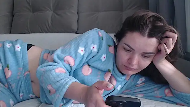 Isabelitta333 - Make Me Nude and Play My Pyssy?