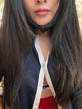 Linh_2004 - Make me cum squirt at the public